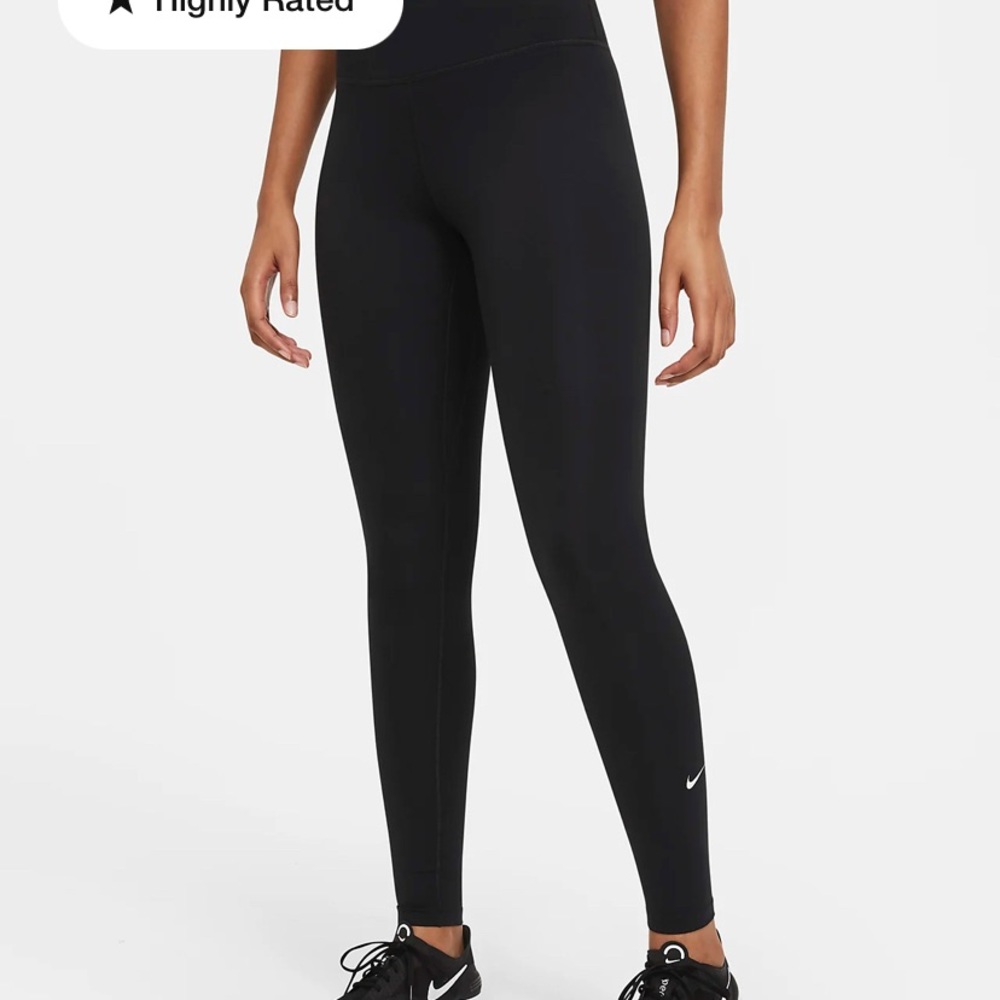 Nike leggings. Size L